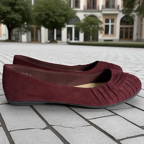 AE American Eagle Womens Shoes Port Red Wine Ballet Flats Size 9 Pleated Detail - Picture 1 of 12